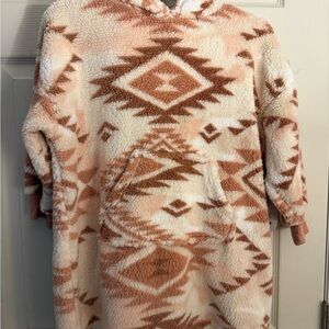 Cozy Aztec Print Sherpa Hoodie Pink/White Wonder Nation Size 4-5 Kids